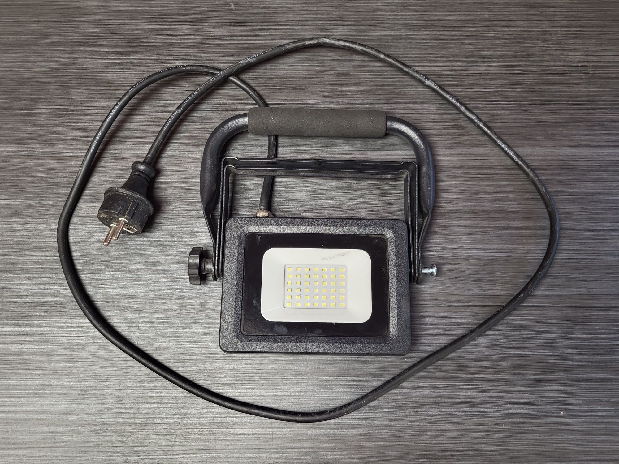 Lampa ledowa mocna białe światło 2400lm 30w