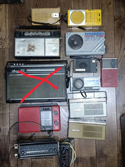 Радиоприёмник Соната, Вега, Альпинист,Сокол