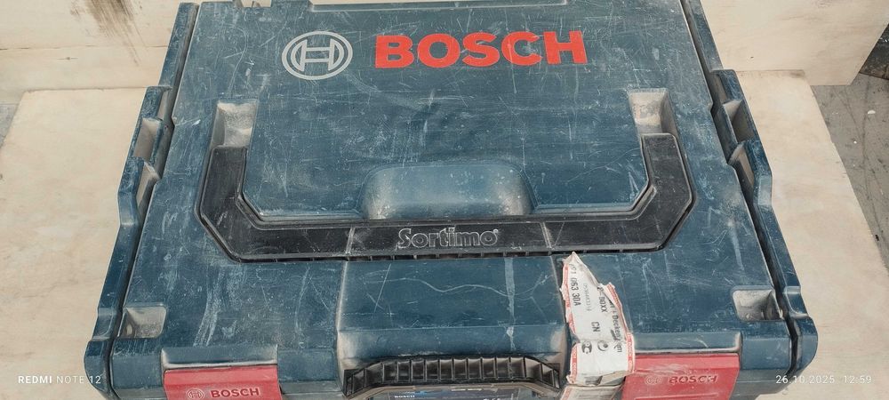 Laser Bosch GLL 3-80P i odbiornik LR2