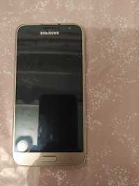 Telefon Samsung J3