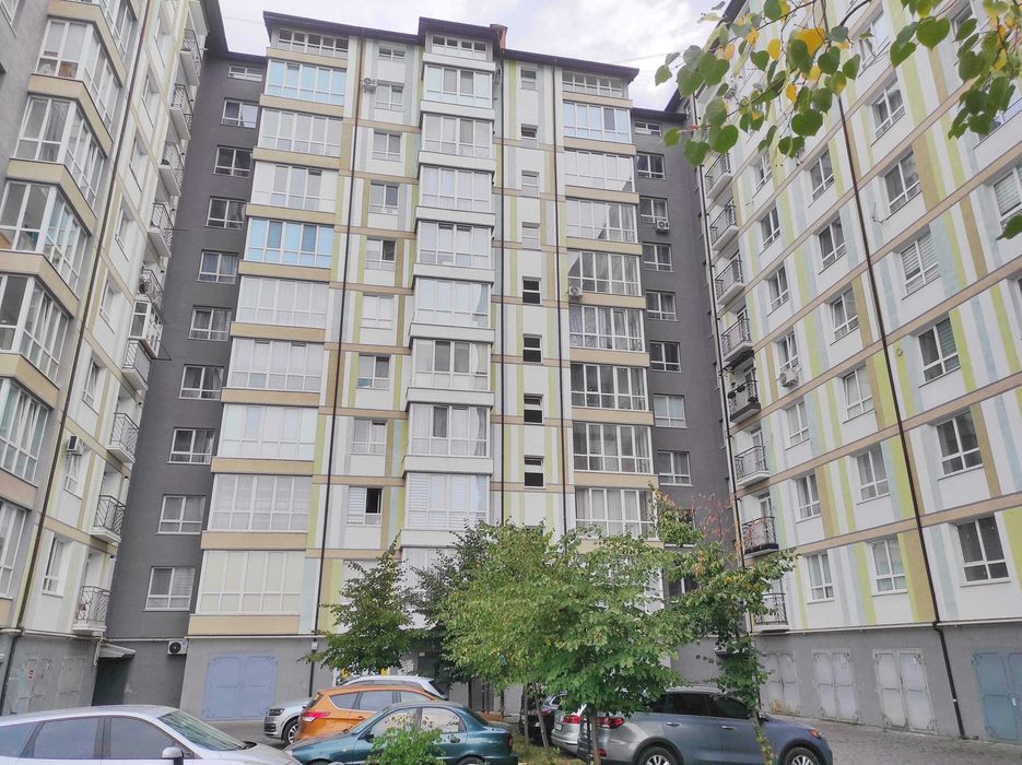 Продається 3-х. кім. квартира по вул. Стуса, 38 в ЖК Левада 2