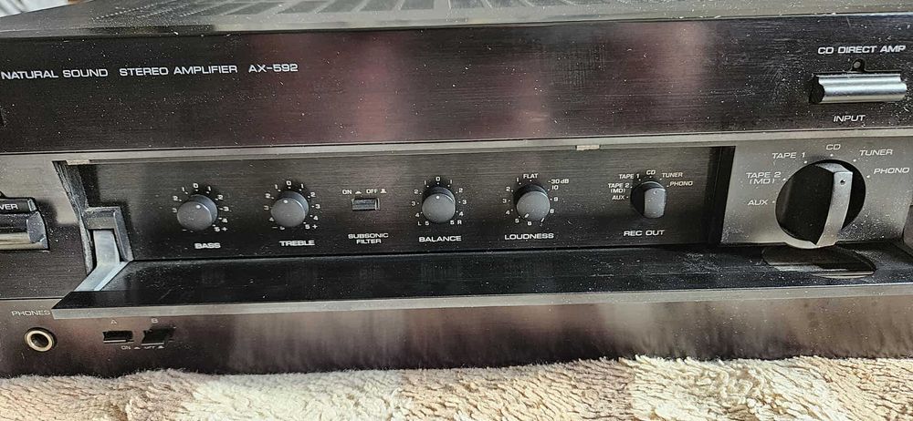 Wzmacniacz Yamaha AX-592
