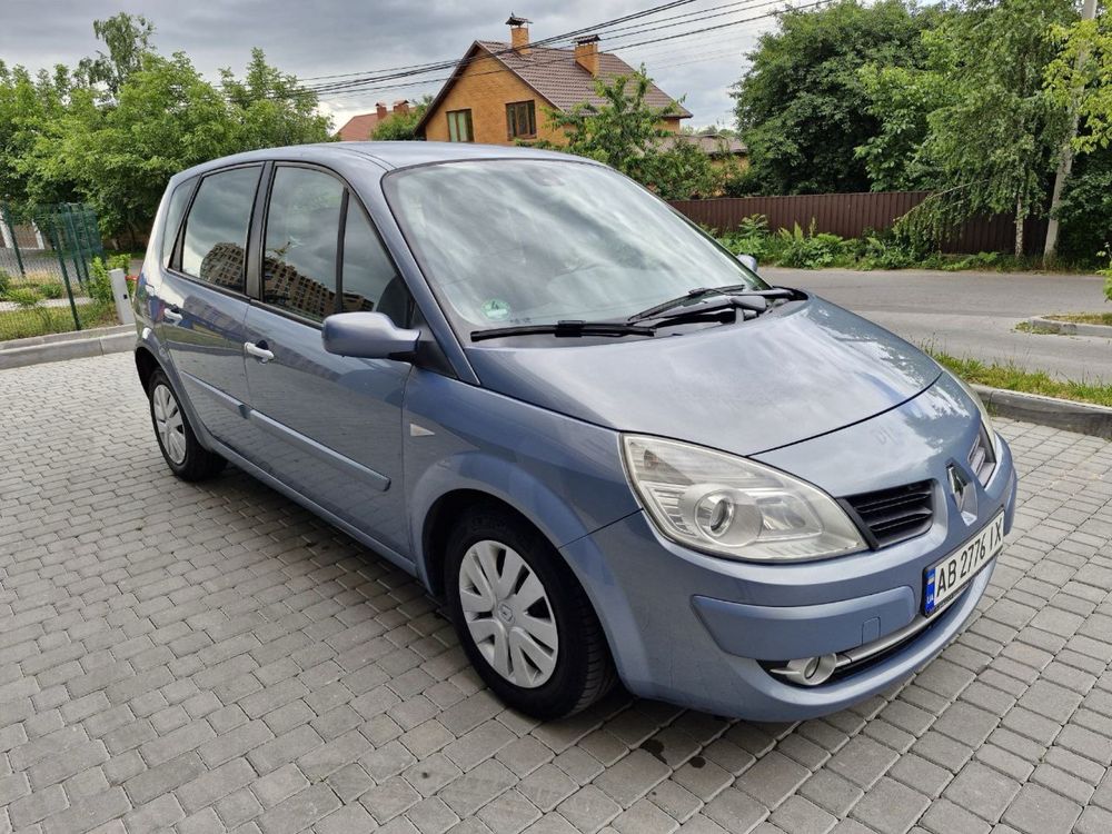 Renault Scenic 2007р 1.6 бензин