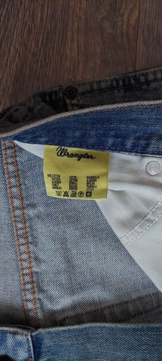 Spodnie męskie dżinsowe Wrangler
