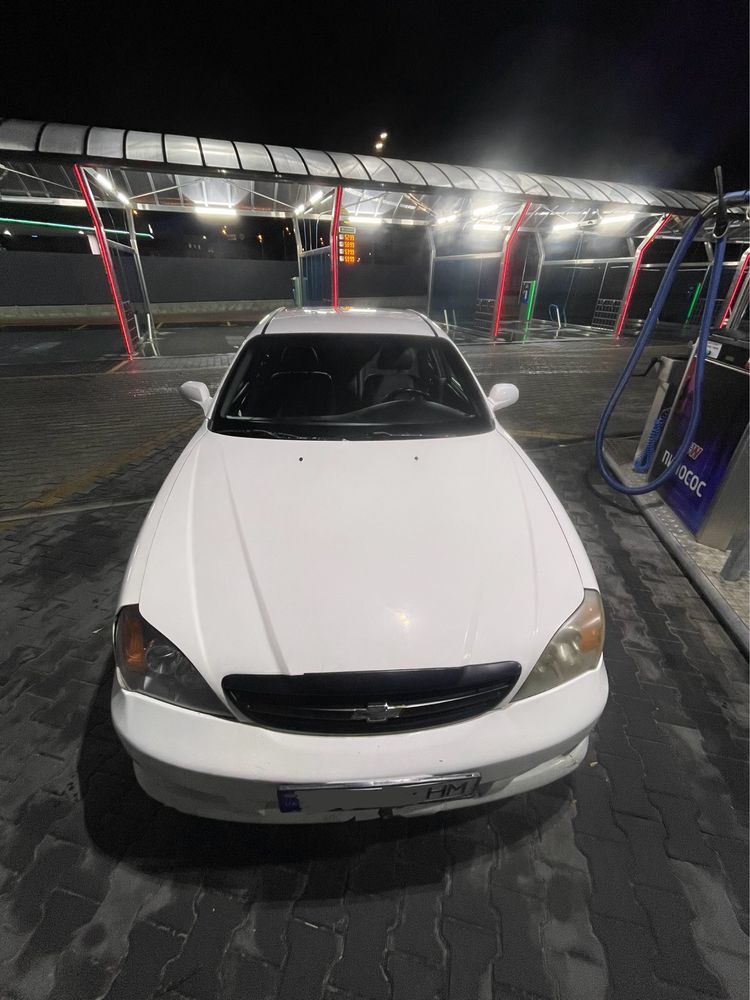 Авто Chevrolet evanda