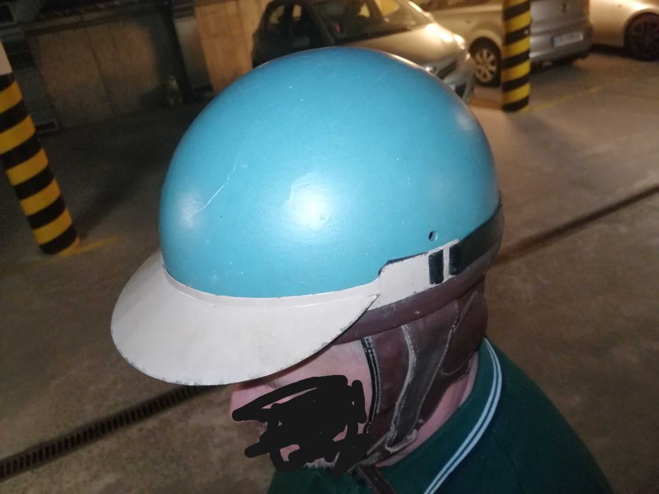 2x Stary kask hełm orzeszek z daszkiem PRL