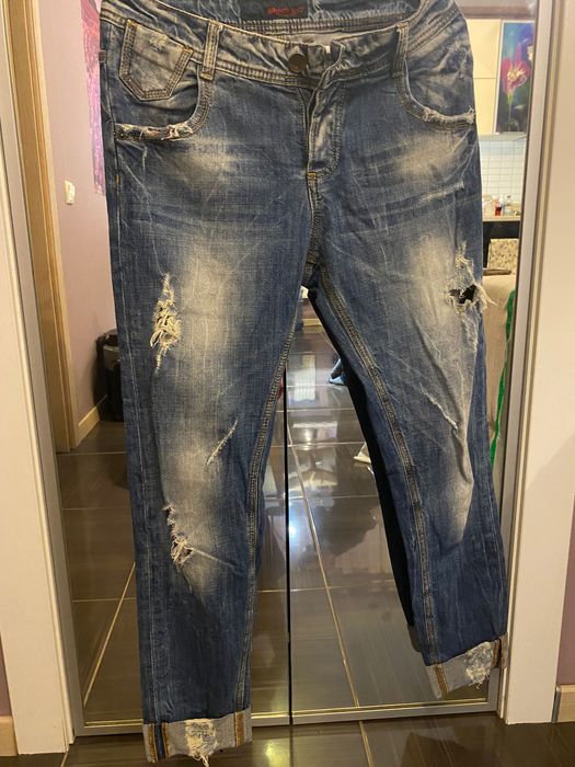 Стильні жіночі джинси