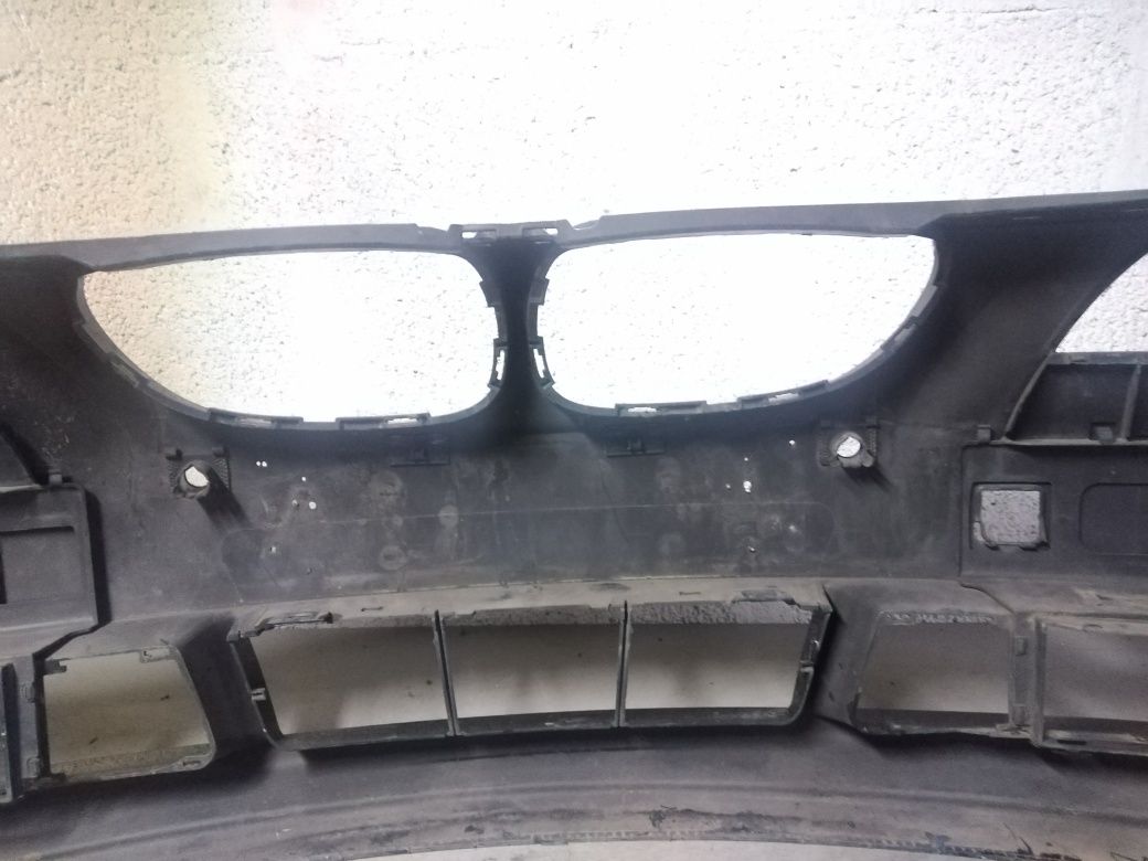 Vendo Para-choque de frente BMW 5 series E60 ano 2002 /07