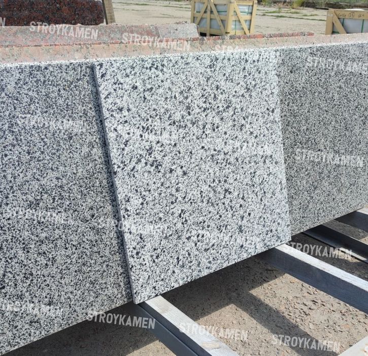 Плитка гранітна СВІТЛО-СІРА