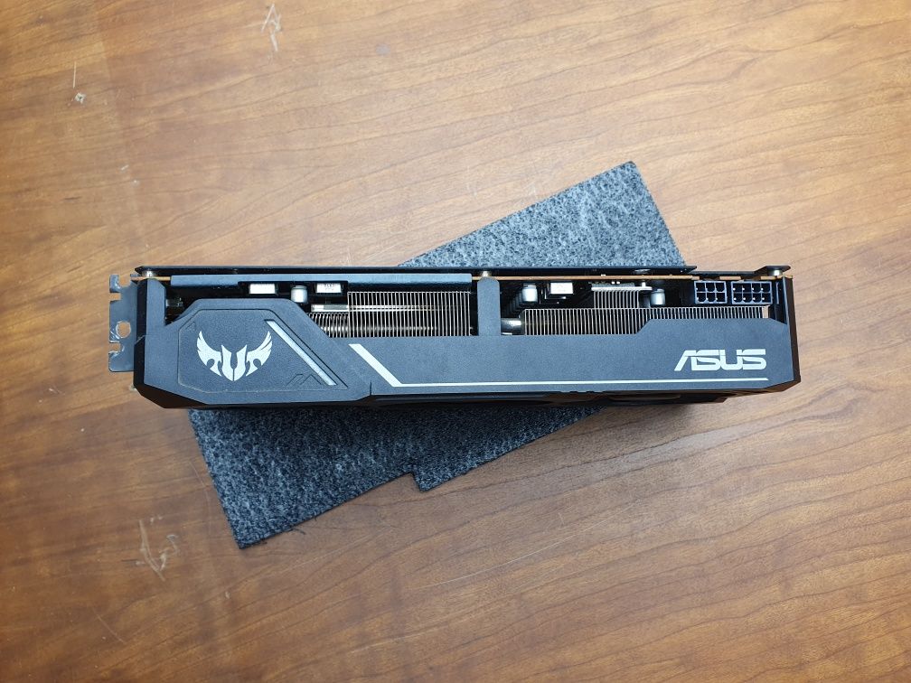 Rx  5700xt   ASUS TUF