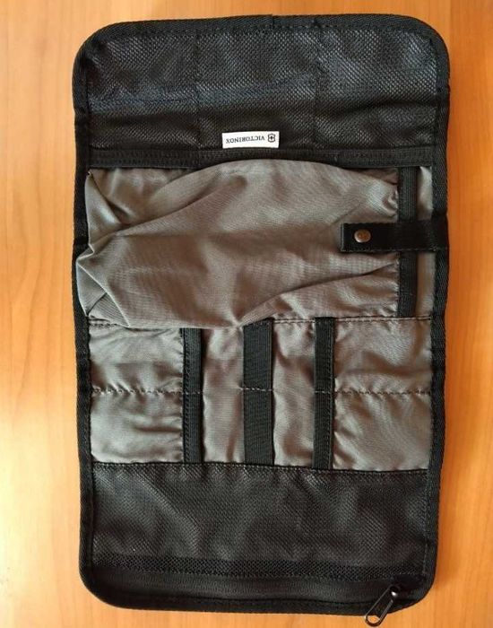 Мужской несессер/тревелер Victorinox Travel Kit, товары для мужчин
