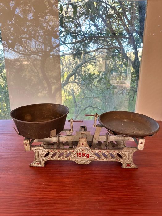 Balança de 15kg em muito bom estado