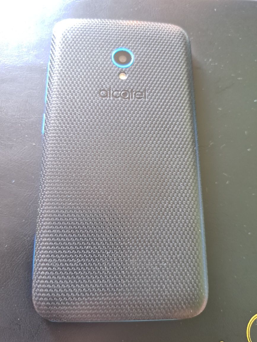Alcatel U5 bardzo ładny uszkodzony