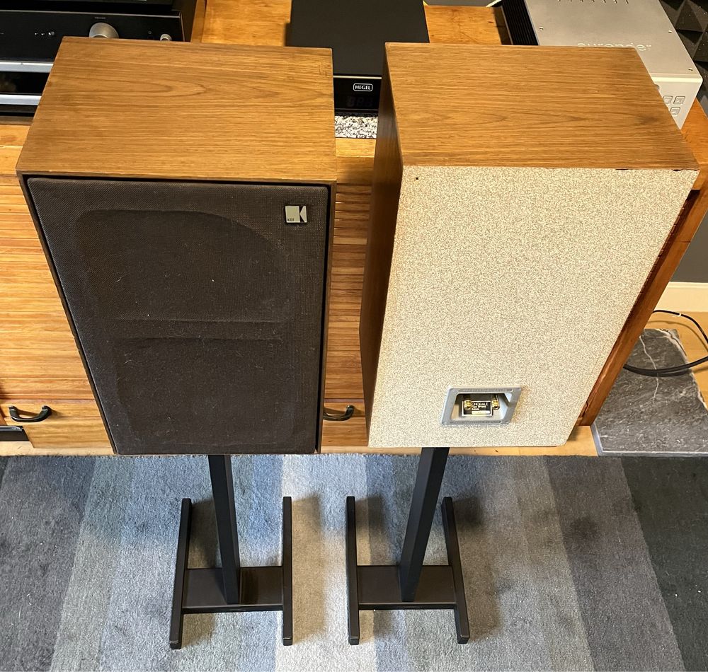 KEF Chorale SP1016 - colunas vintage + suportes Target Audio