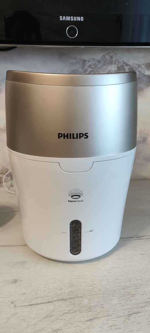 Зволожувач повітря Philips Safe&clean NanoCloud HU4803/01