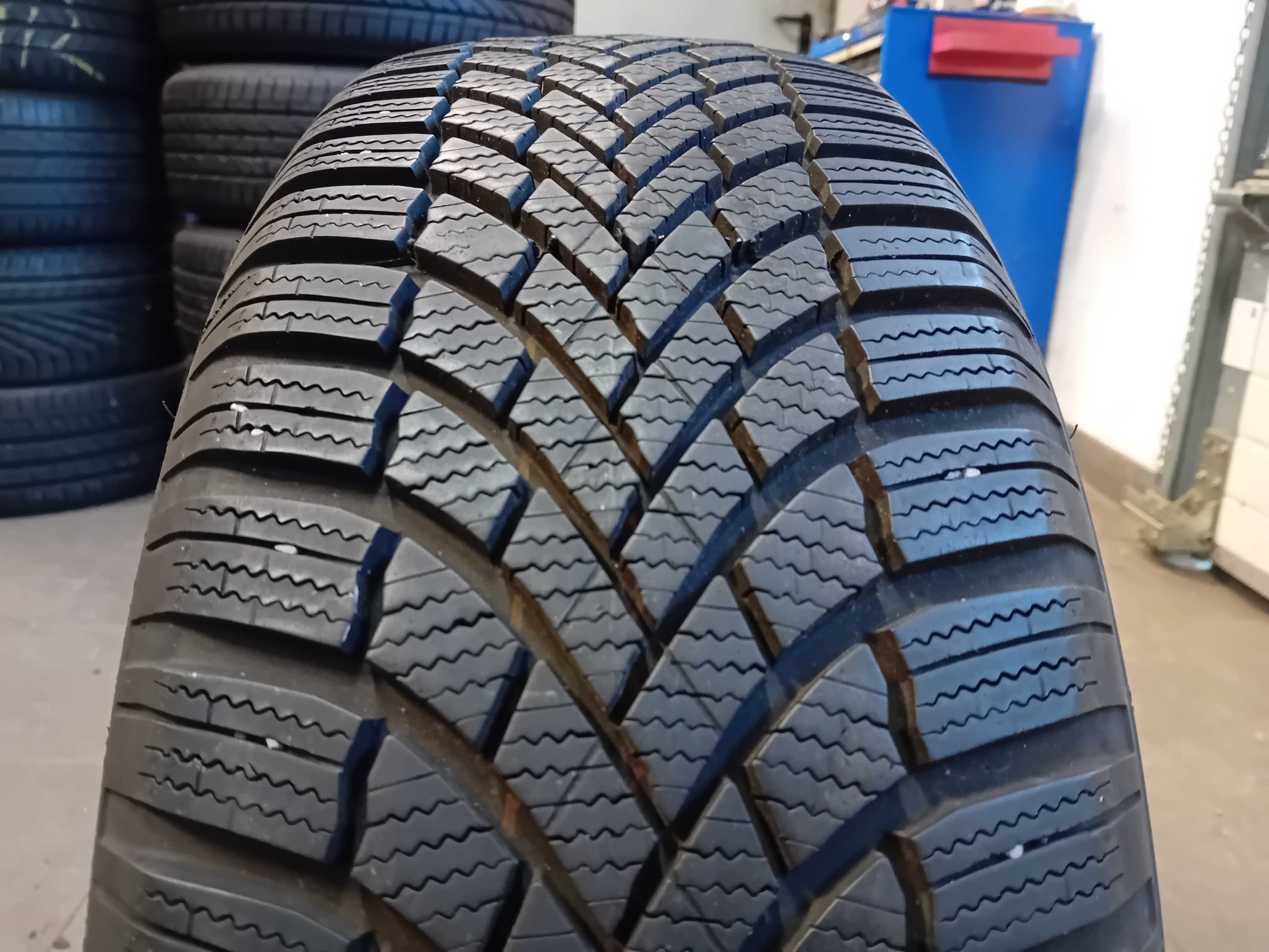 205/60/16 BRIDGESTONE BLIZZAK LM005 7mm 19 rok F-VAT