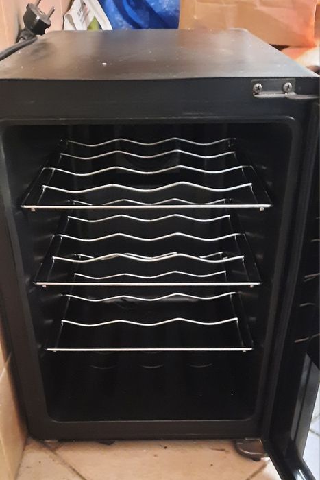 Vinotemp lodowka do wina