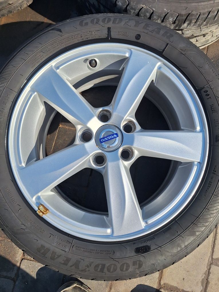 Felgi aluminiowe alufelgi 16" cali 5x108 opony Volvo V40 V50 Focus MK3