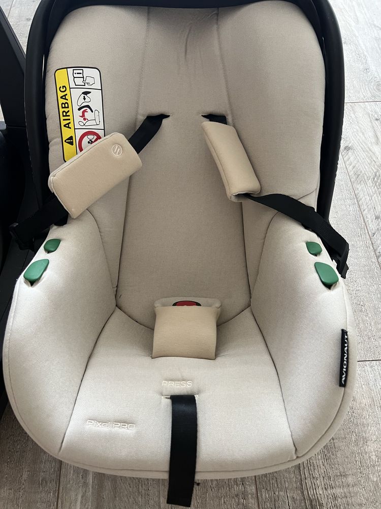 Avionaut Pixel Pro 2.0 C beżowy + baza IQ 2.0 C, bdb stan