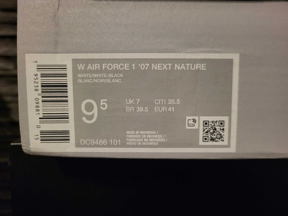 Nowe buty Nike Air Force 1 '07 Next Nature, białe, rozmiar 41