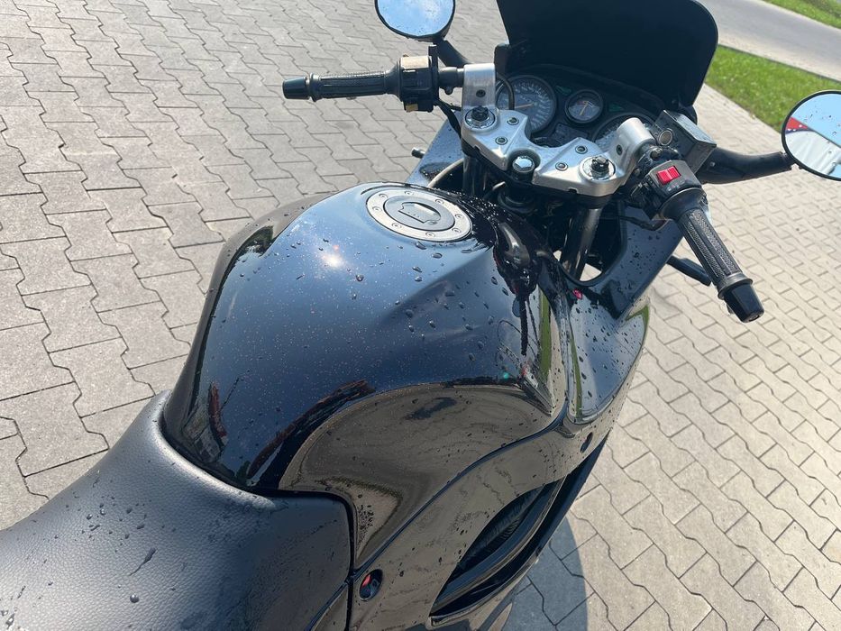Suzuki gsx750f 1995