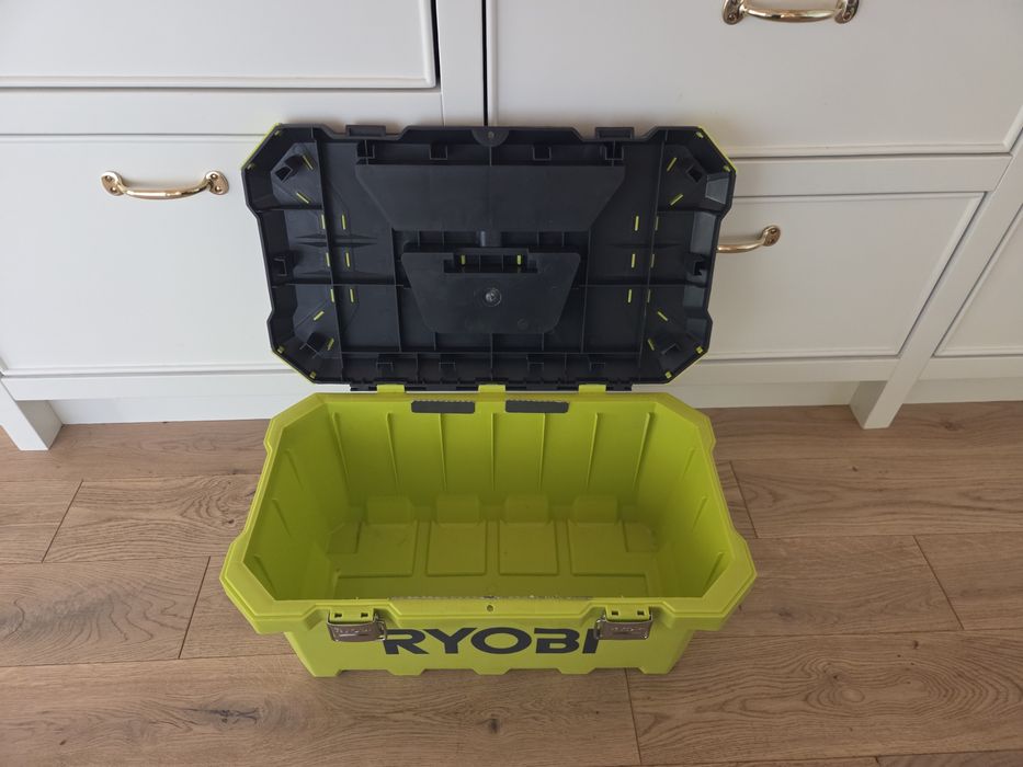 Skrzynka narzędziowa RYOBI RTB19INCH