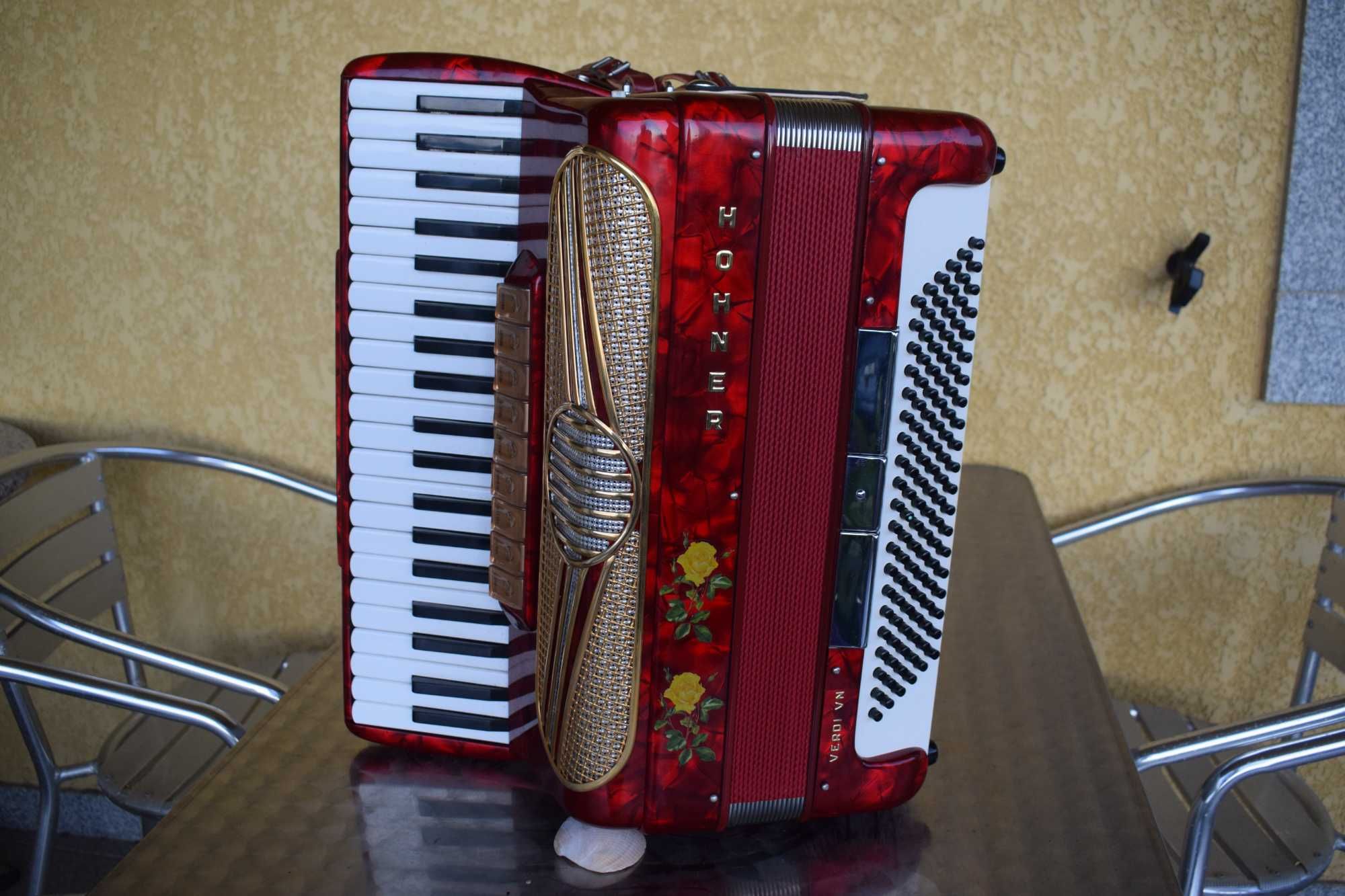 Acordeao hohner Verdi VN 4 Voz, N .51