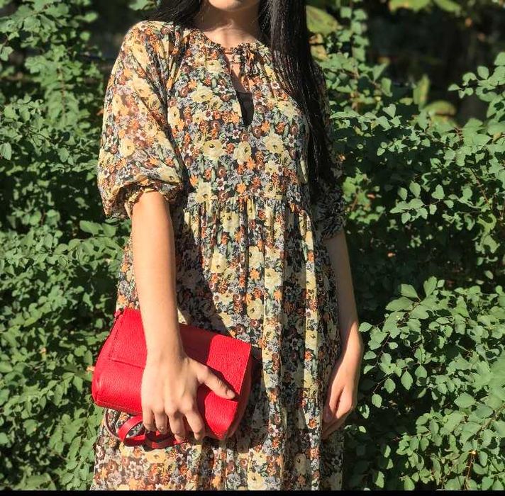 Продаємо шифонове плаття