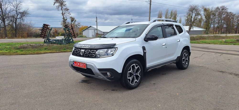 DACIA Duster4wd Laureate 1.5диз. 86kv 120л.с. 6-Ступка