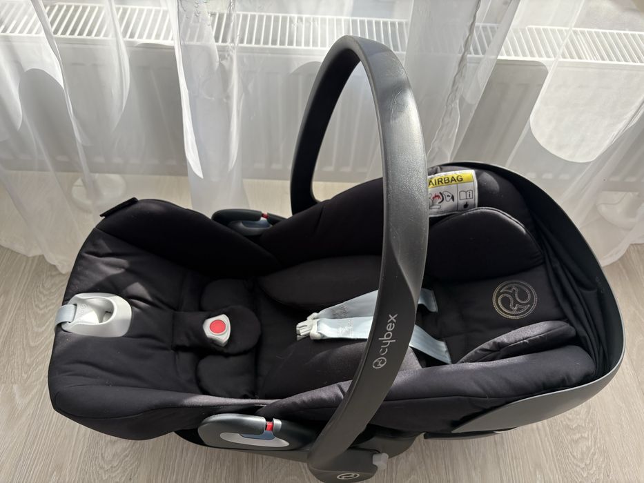 Автокресло Cybex Cloud Z-iSize Pluse Deep Black