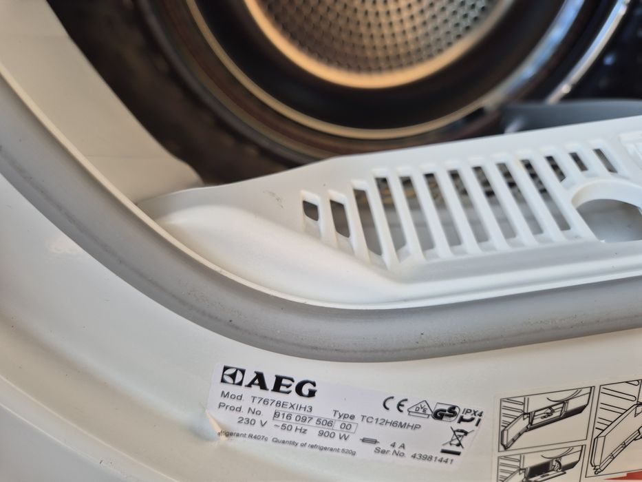 Продам сушильну машину в гарному і охайному стані