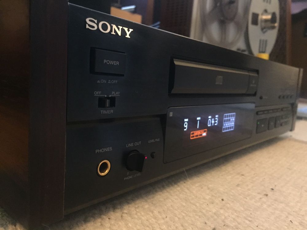 CD Sony CDP X559ES