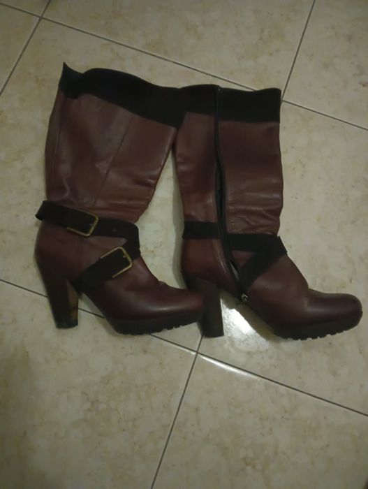 Botas castanhas em ótimo estado n38