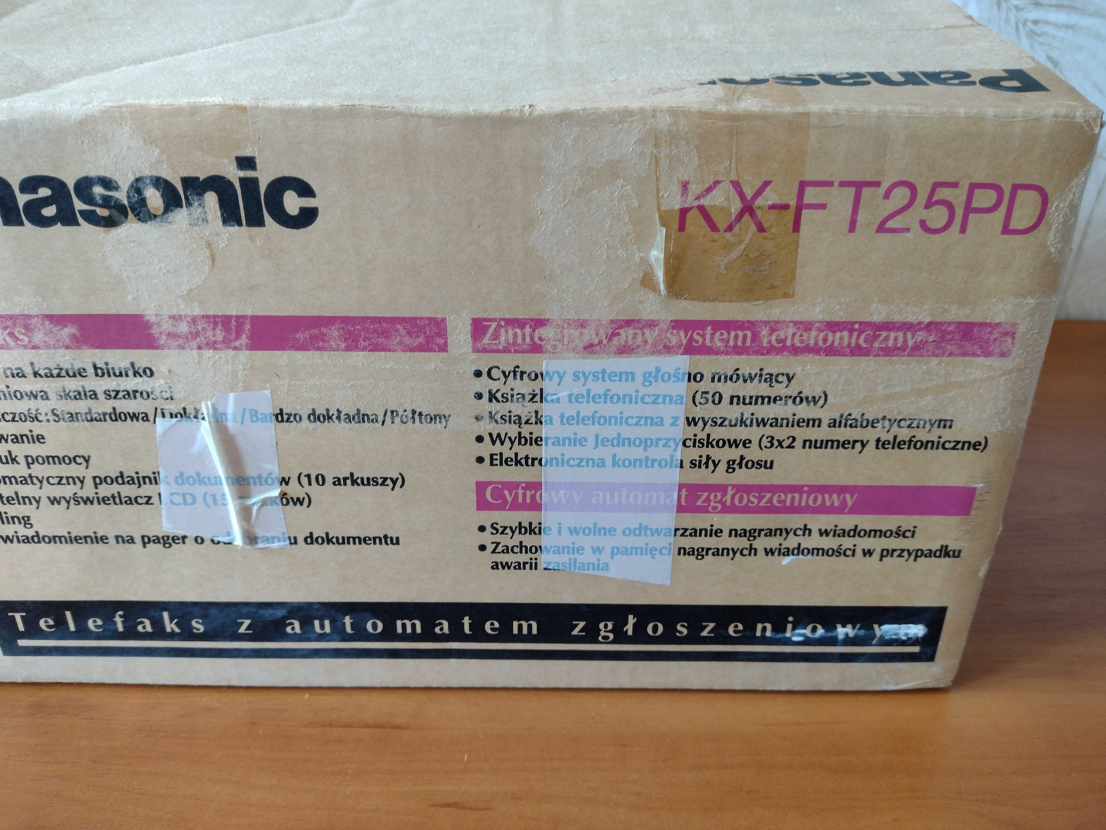 telefaks z aparatem zgłoszeniowym Panasonic KX-FT 25 PD
