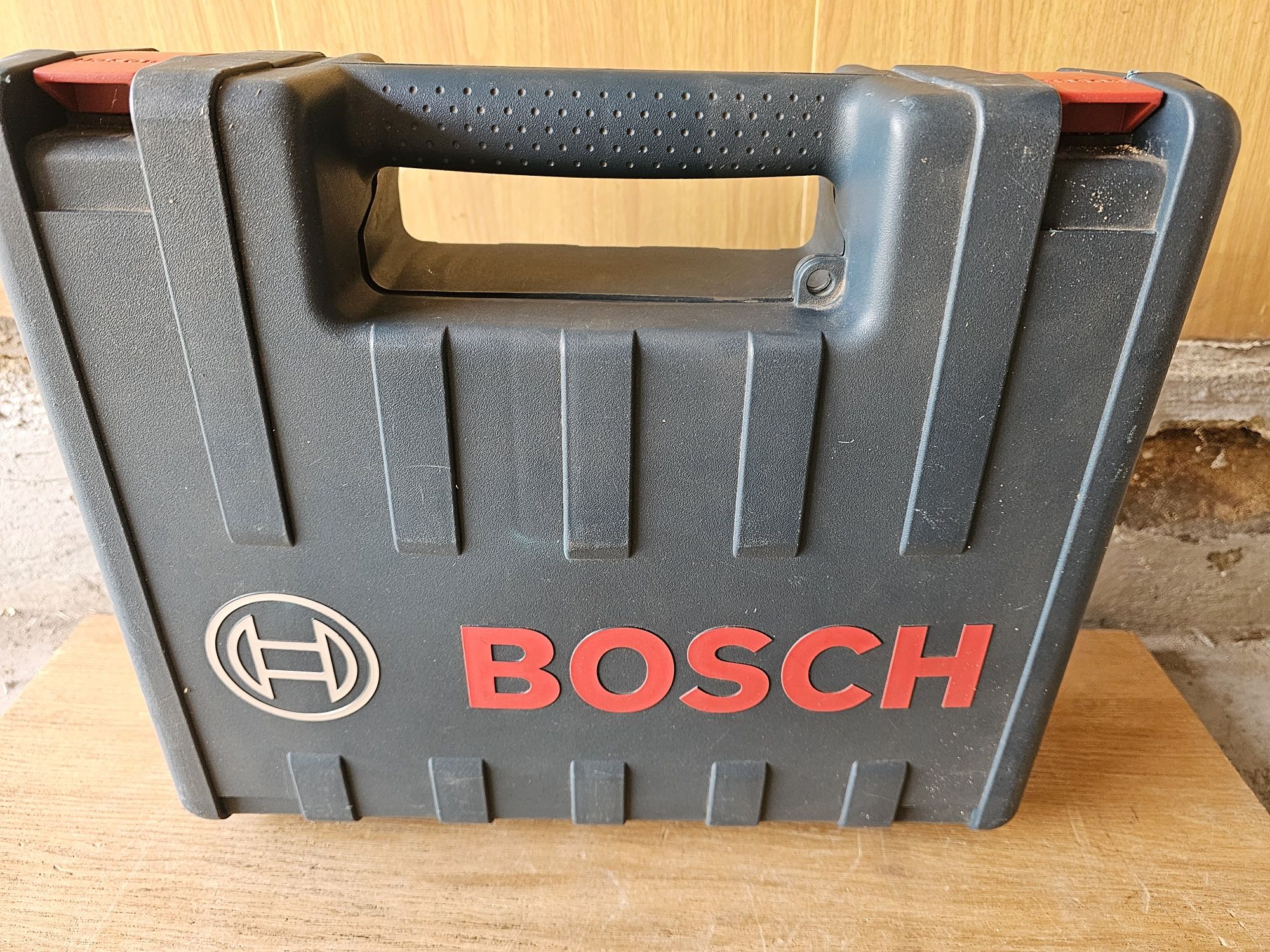 Шуруповёрт аккумуляторный Bosch GSR 12-2