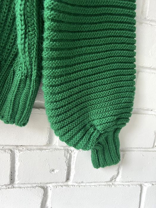 Зелений (ізумруд) жіночий теплий светр