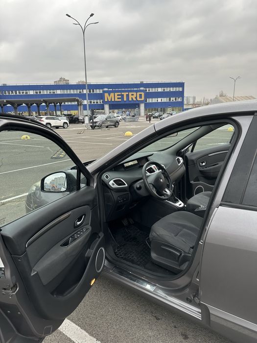 Renault Scenic 3 2011