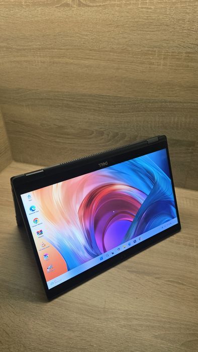 Laptop Dell Latitude Dotykowy 2w1 i7-8650U 16GB DDR4 256GB SSD Win11P