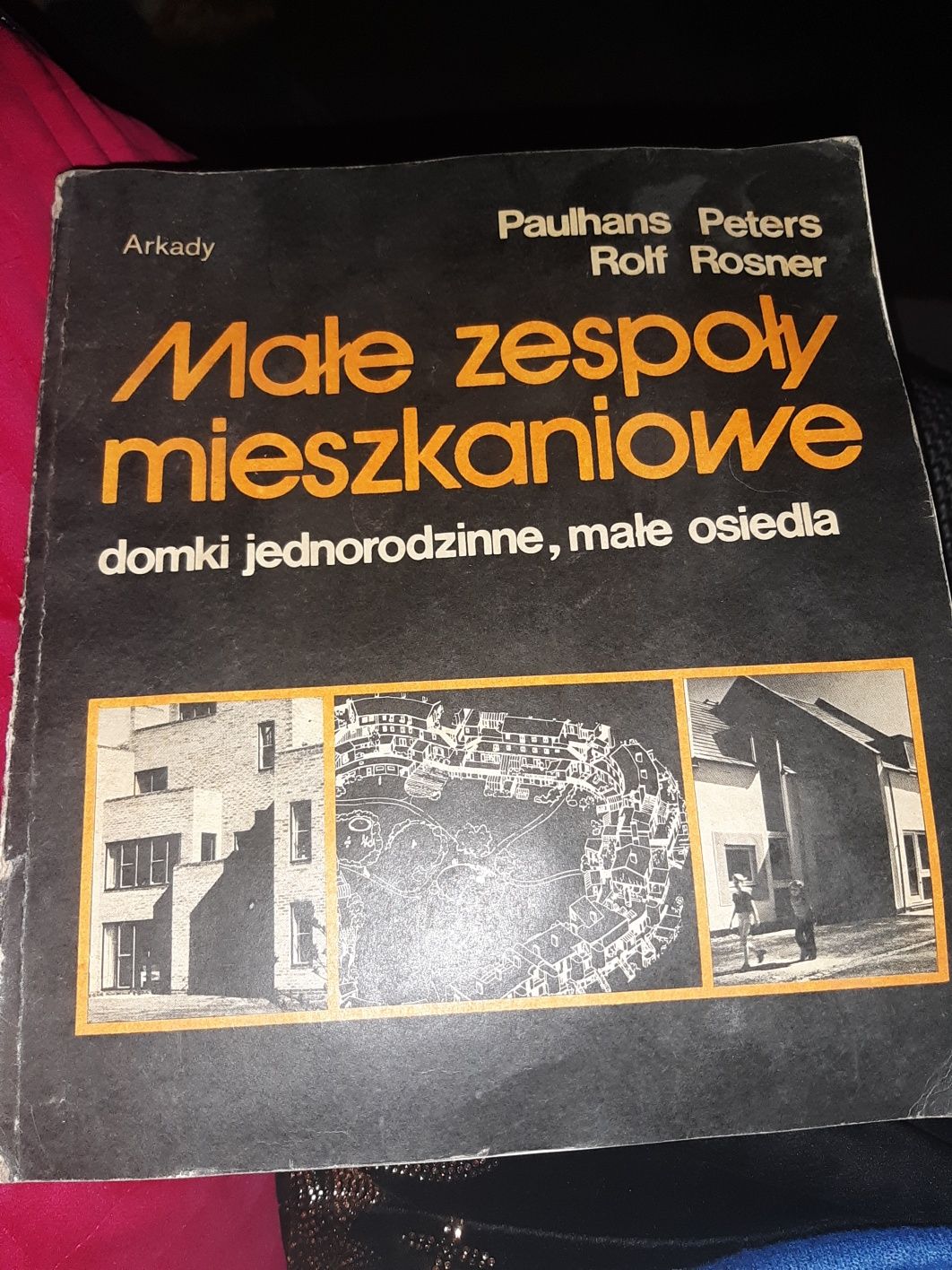 Peters  Rosner małe zespoły mieszkaniowe