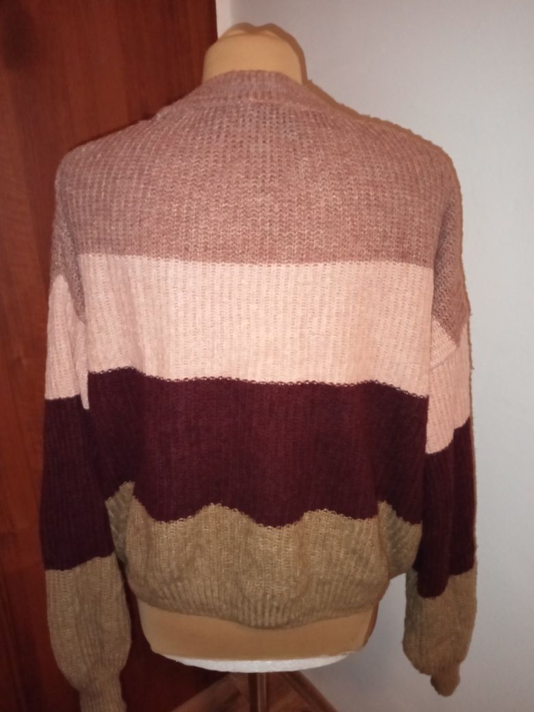 Sweter damski cztery kolory.