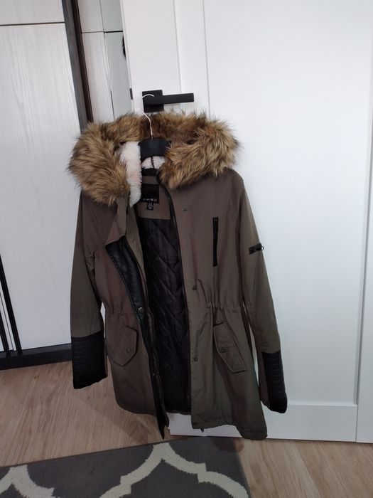 Kurtka damska - młodzieżowa .