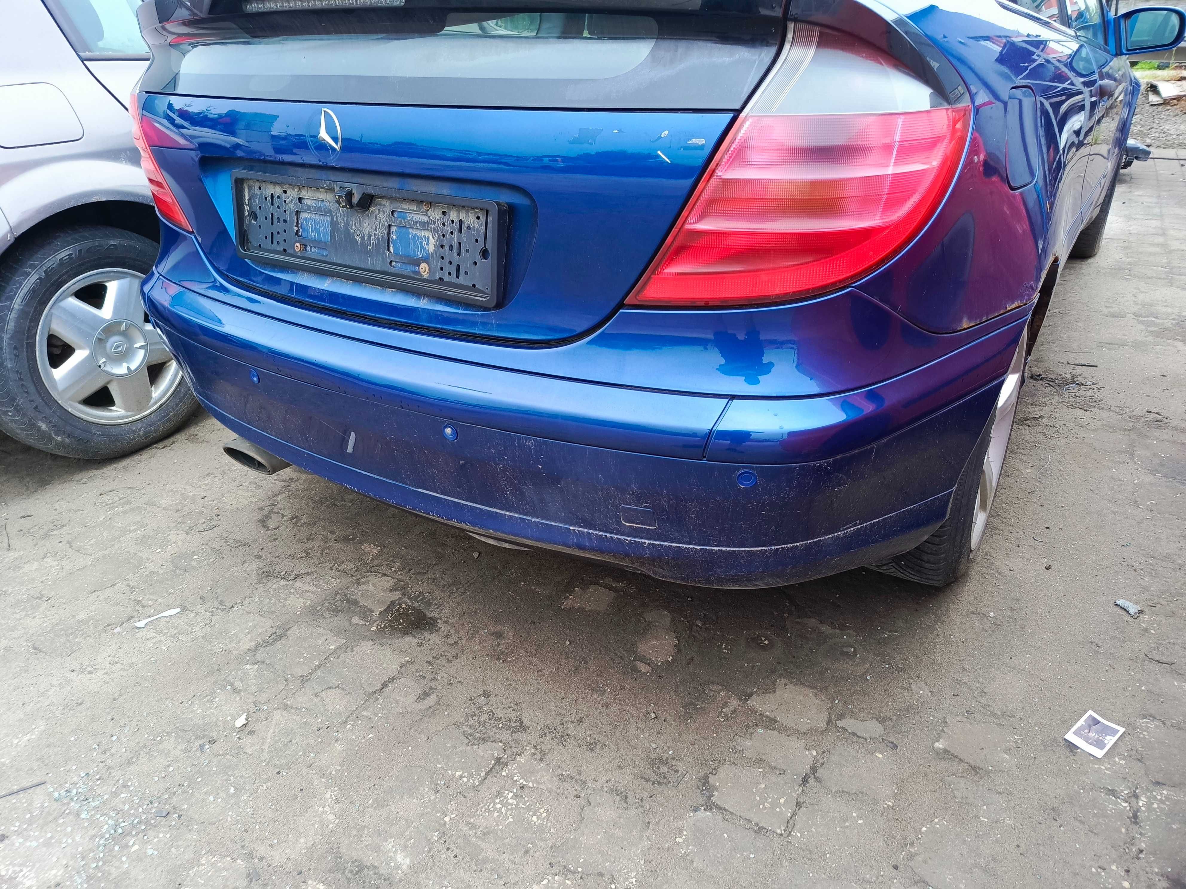 Mercedes w203 Coupe Zderzak Tył PDC