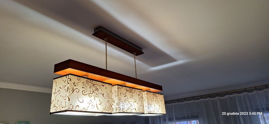 Lampa pokojowa wisząca