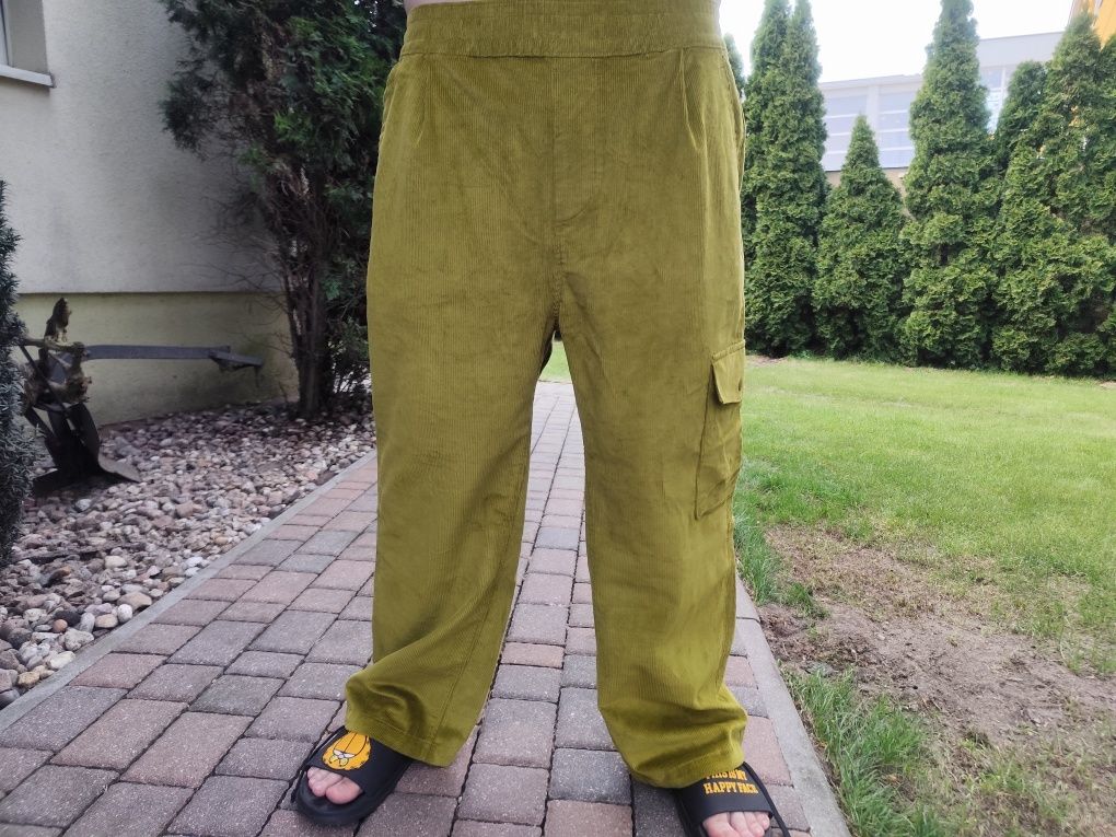 Nowe spodnie The North Face utility cord easy pant baggy szerokie
