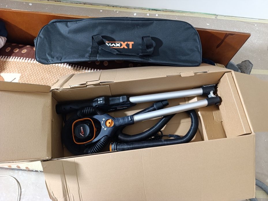 Продам шліфмашину  MAX XT MBLS400FB