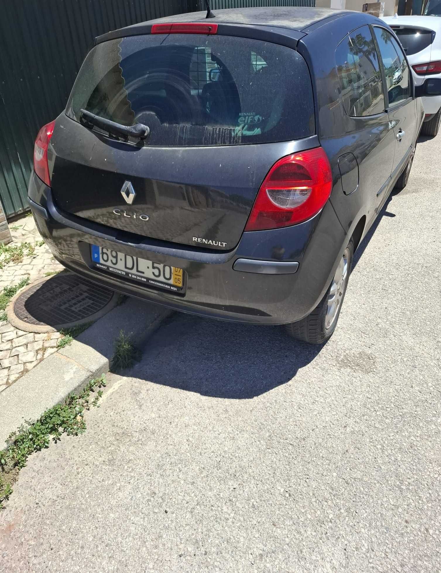 renault clio do ano 2007