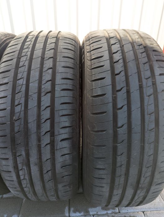 Шини Резина 215/55 R17 24 рік всесезон
