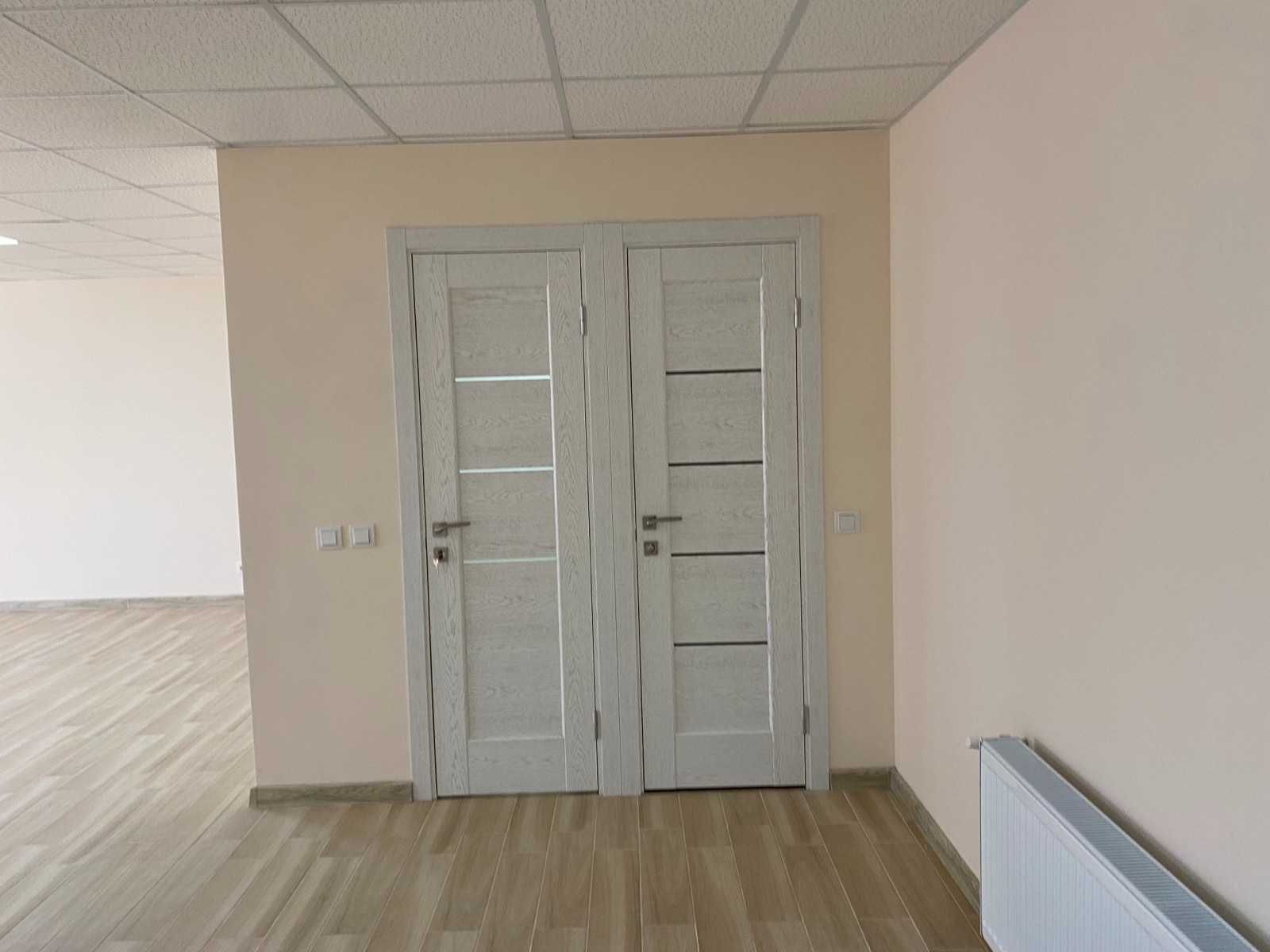 Продається комерційне приміщення 70 кв.м на вул. Київська, 8в