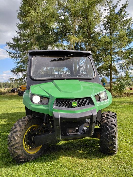 Jonh deere  gator 590