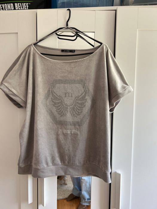 Bluzka welurowa, Monnari